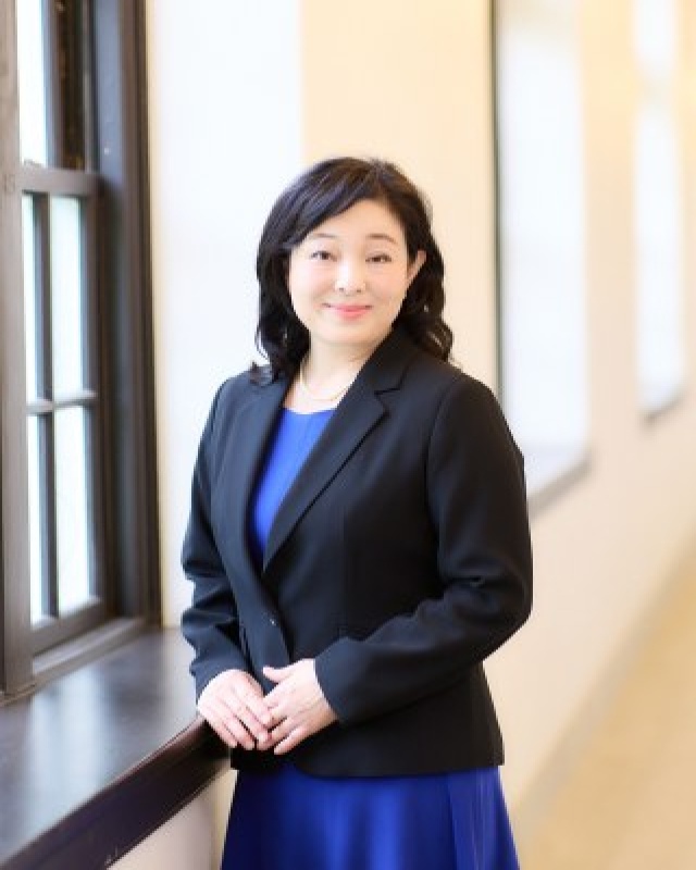 倉本 由紀子