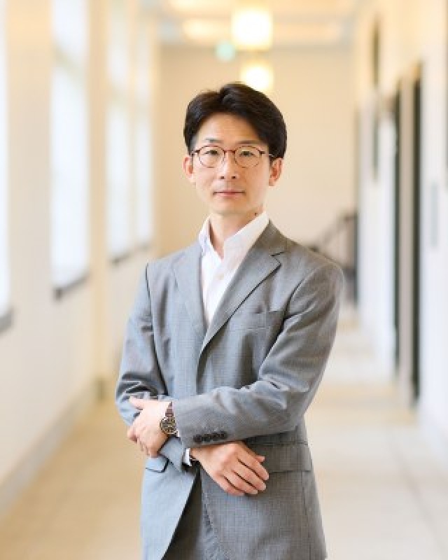中野 佳裕